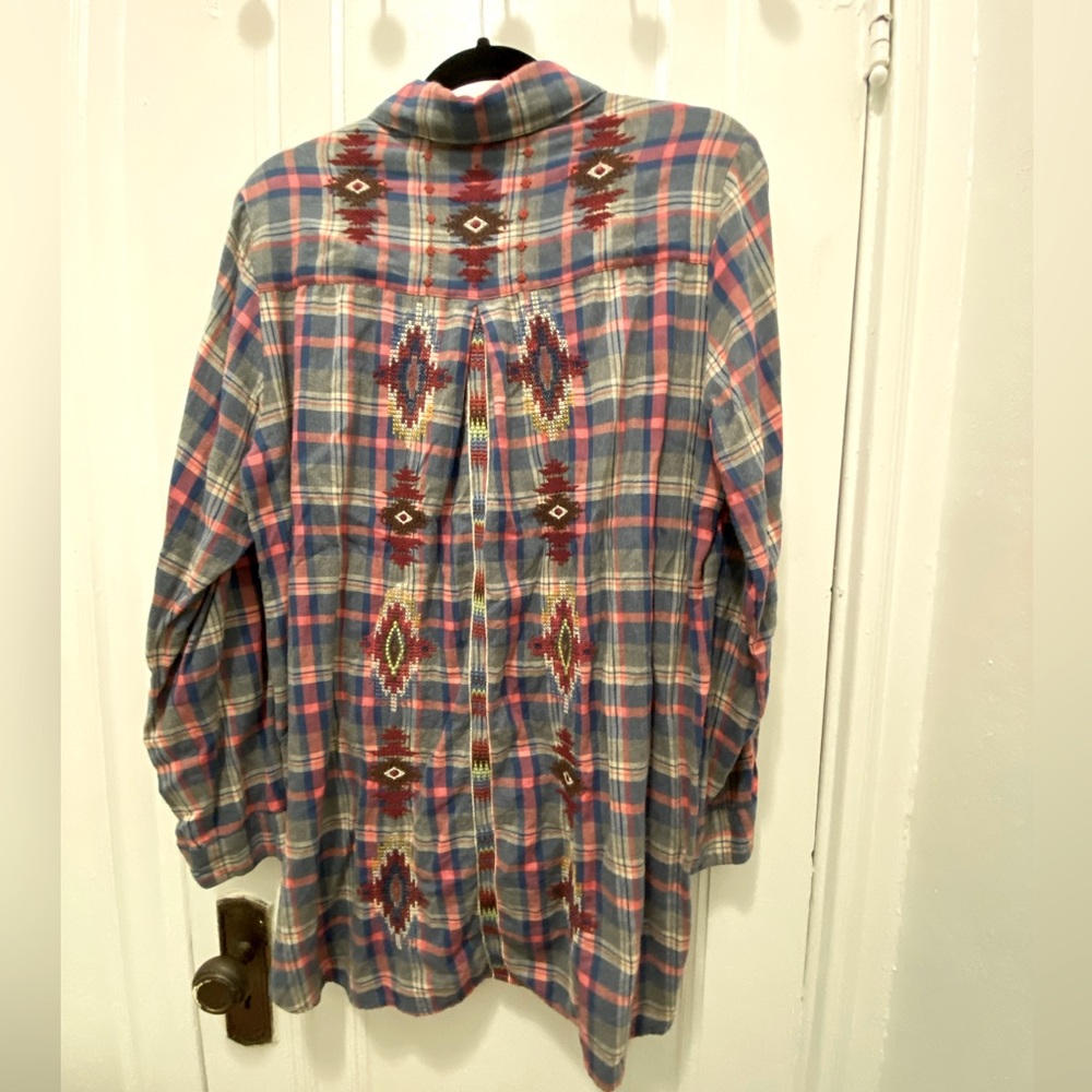 Embroidered Button Tunic | Johnny Was - Picture 2 of 6